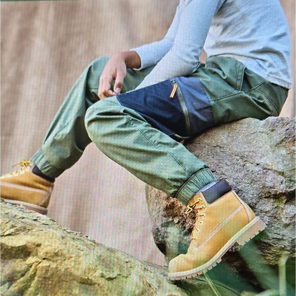 Levi Strauss Boys Cargo Jogger Pull On Pants Olive Green Outdoor Activewear UPF - Picture 4 of 14